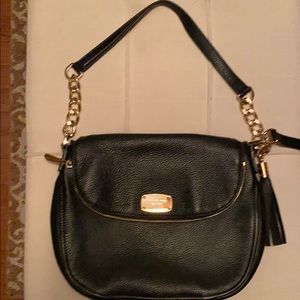 Michael Kors Black crossbody bag.